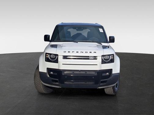Fuji White 2026 Land Rover Defender P300 S