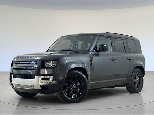 Carpathian Grey Premium Metallic 2025 Land Rover Defender 110 P400 S