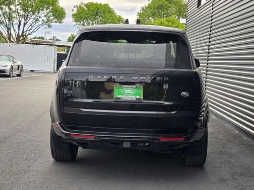 2023 Land Rover Range Rover P400 SE