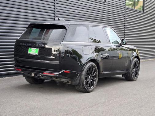 2023 Land Rover Range Rover P400 SE