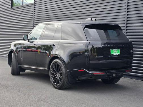 2023 Land Rover Range Rover P400 SE