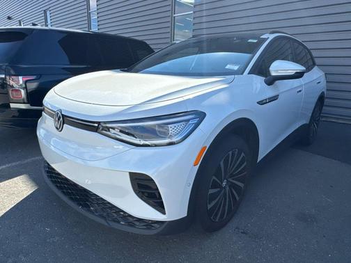 Opal White 2024 Volkswagen ID.4 S