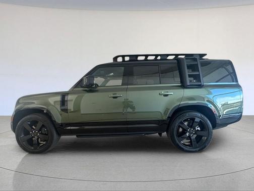 Woolstone Green Metallic 2026 Land Rover Defender P400 X-Dynamic SE