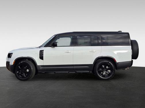 Fuji White 2026 Land Rover Defender P300 S