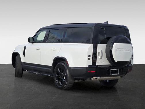 Fuji White 2026 Land Rover Defender P300 S