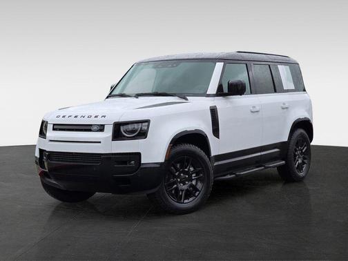 Fuji White 2026 Land Rover Defender P400 X-Dynamic SE