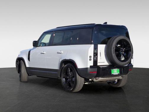 Fuji White 2026 Land Rover Defender P300 S