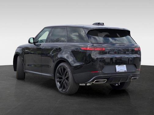Black 2026 Land Rover Range Rover Sport SE