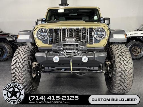 41 2025 Jeep Wrangler Rubicon