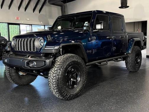 Fathom Blue Pearlcoat 2025 Jeep Gladiator Nighthawk