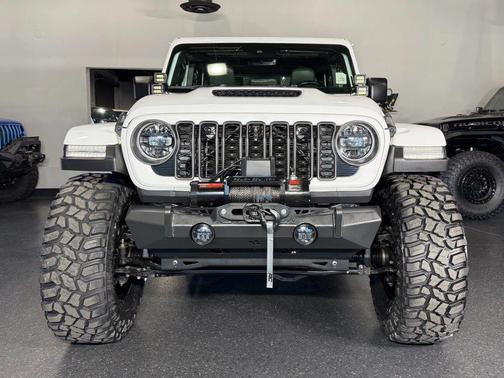 2024 Jeep Gladiator Mojave X