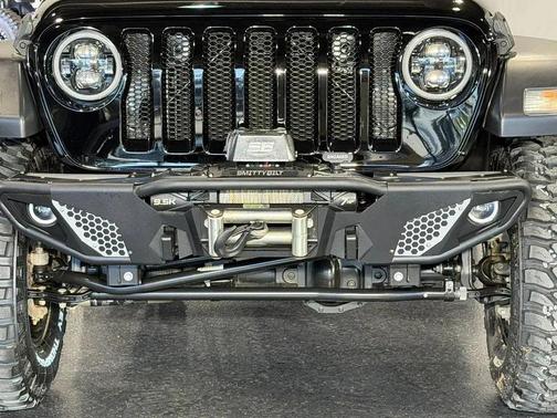 Black Clearcoat 2022 Jeep Wrangler Unlimited Sport