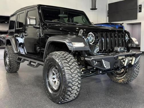 Black Clearcoat 2022 Jeep Wrangler Unlimited Sport