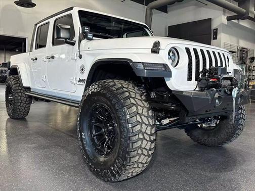 2023 Jeep Gladiator Sport S