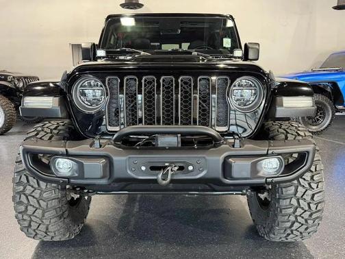 Black Clearcoat 2022 Jeep Gladiator Rubicon