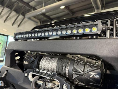 Black Clearcoat 2025 Jeep Wrangler Rubicon