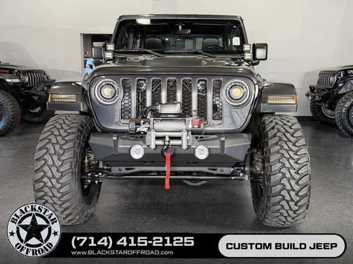 Granite Crystal Metallic Clearcoat 2021 Jeep Gladiator Rubicon