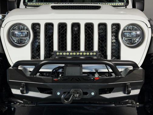 2021 Jeep Gladiator Mojave 4X4