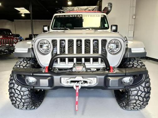 Photo 4 of 39 of 2021 Jeep Wrangler Unlimited Rubicon