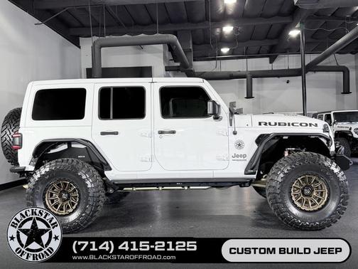 Bright White Clearcoat 2021 Jeep Wrangler Unlimited Rubicon 392