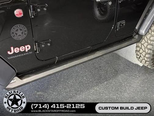 Black Clearcoat 2025 Jeep Wrangler Rubicon