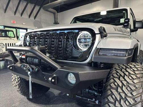 2024 Jeep Gladiator Willys