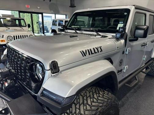2024 Jeep Gladiator Willys