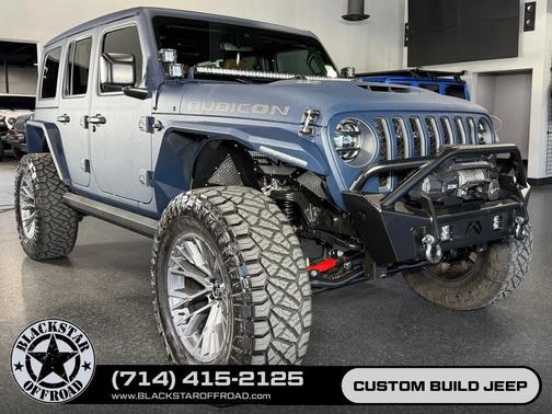 Black Clearcoat 2023 Jeep Wrangler Rubicon 392