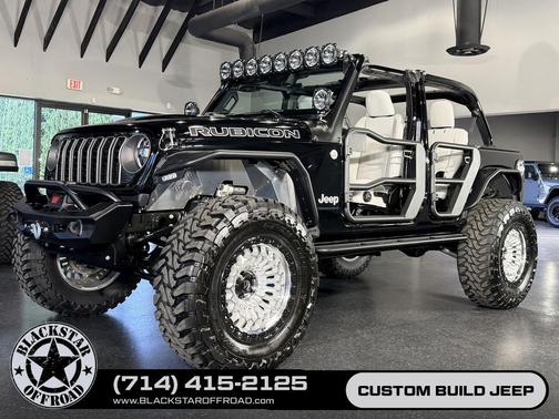 Black Clearcoat 2025 Jeep Wrangler Rubicon