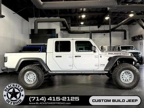 Silver Zynith Clearcoat 2023 Jeep Gladiator Rubicon