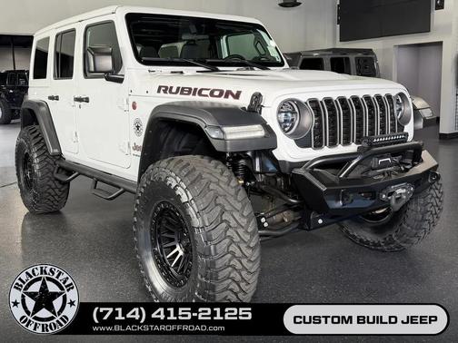 Bright White Clearcoat 2025 Jeep Wrangler Rubicon