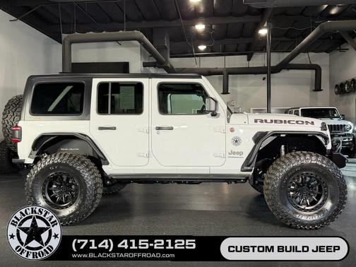 Bright White Clearcoat 2025 Jeep Wrangler Rubicon
