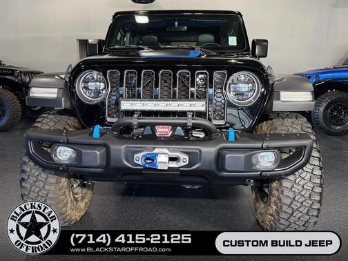 Black Clearcoat 2023 Jeep Wrangler 4xe Rubicon