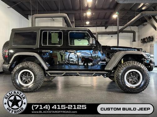 Black Clearcoat 2023 Jeep Wrangler 4xe Rubicon