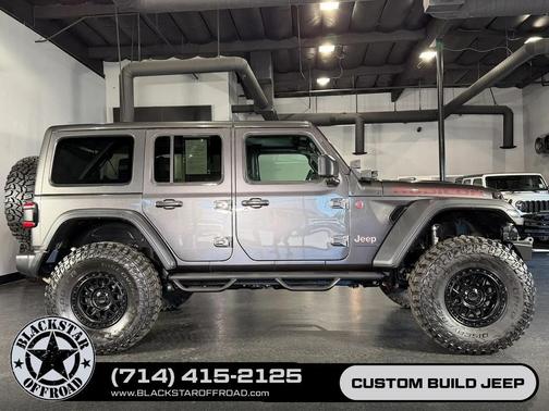 Granite Crystal Metallic Clearcoat 2025 Jeep Wrangler Rubicon