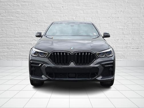 2023 BMW X6 M50i