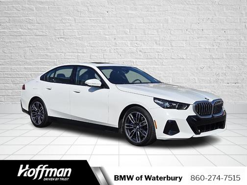 Alpine White 2024 BMW 530 i xDrive
