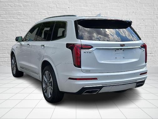 2022 Cadillac XT6 Premium Luxury AWD