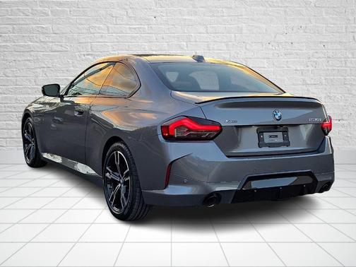 2026 BMW 230 i xDrive