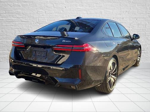 2026 BMW 540 i xDrive