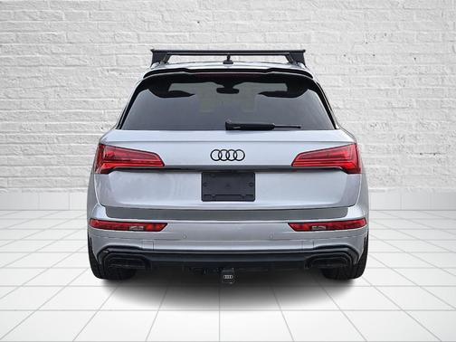 2023 Audi Q5 45 S line quattro Premium