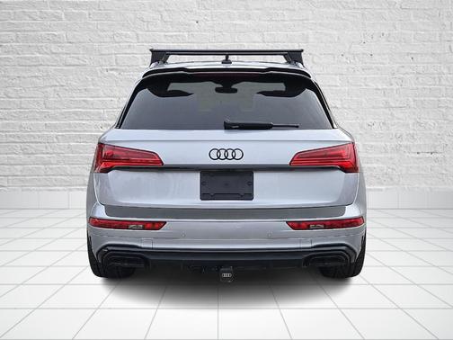 2023 Audi Q5 45 S line quattro Premium