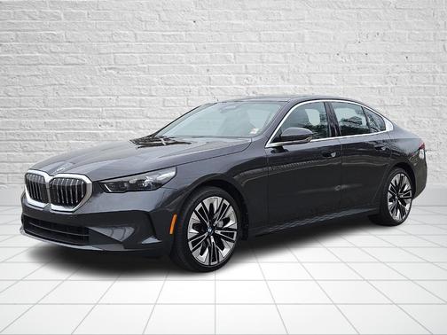 2024 BMW 540 i xDrive