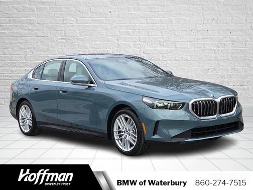 2025 BMW 530 i xDrive