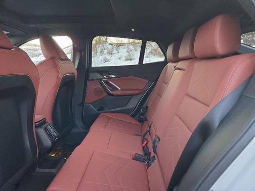 2026 BMW X2 xDrive28i