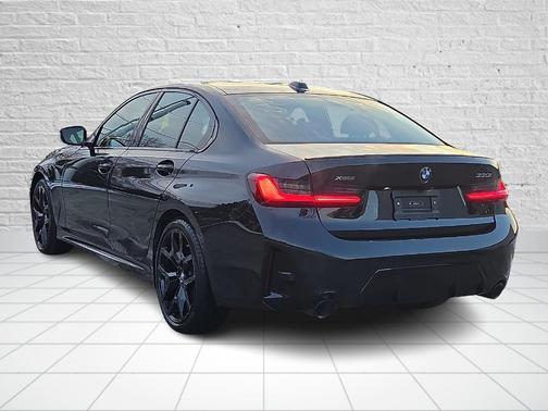 2025 BMW 330 i xDrive