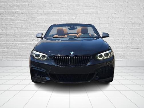 Black Sapphire Metallic 2018 BMW M240 i