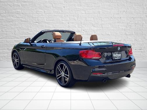 Black Sapphire Metallic 2018 BMW M240 i