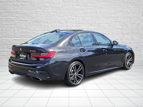 Black Sapphire Metallic 2021 BMW M340 i xDrive