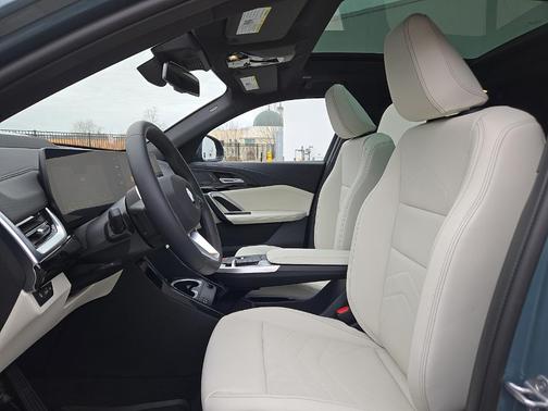 2026 BMW X2 xDrive28i